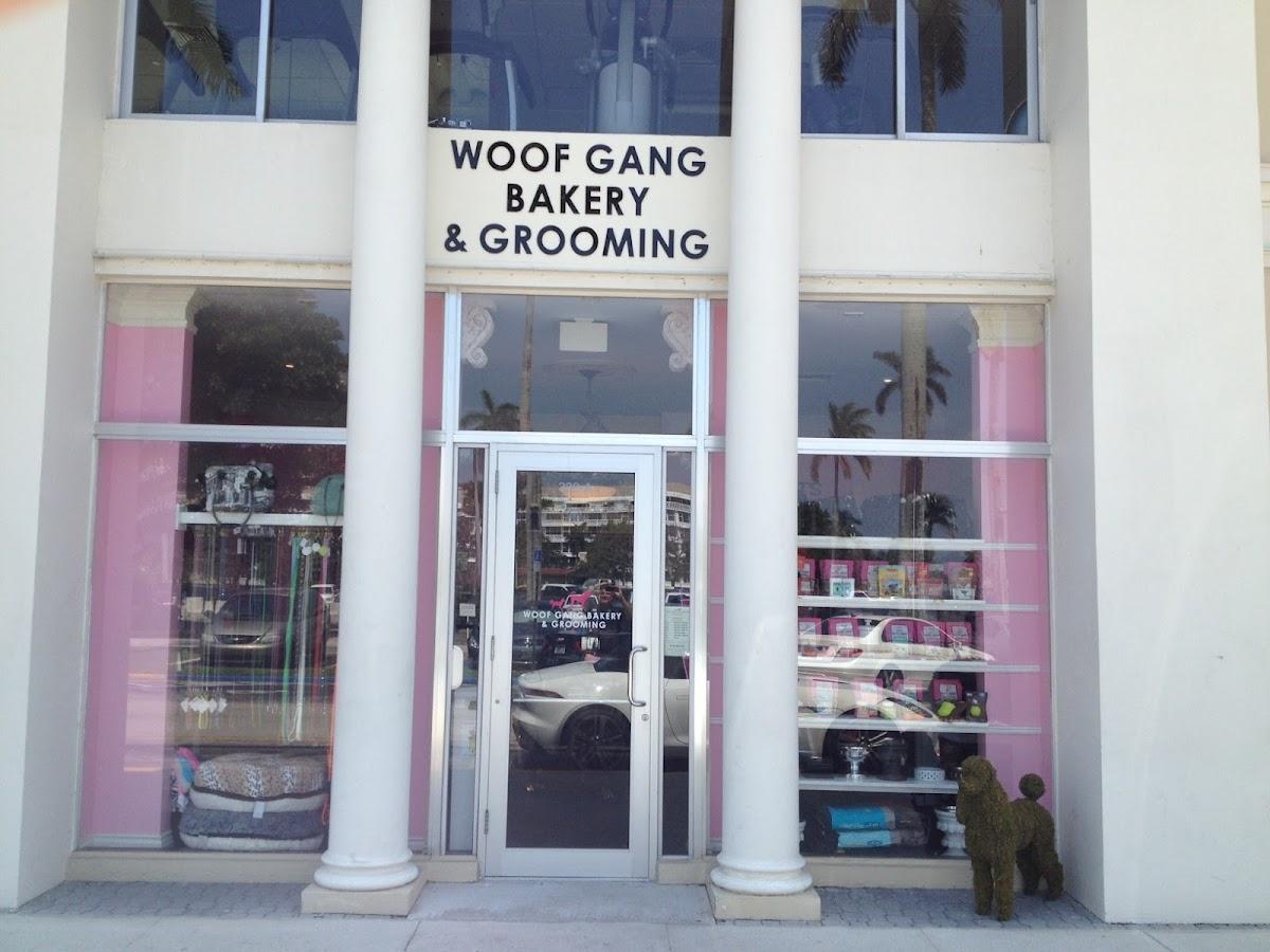 Woof Gang Bakery & Grooming Palm Beach Island photo 1